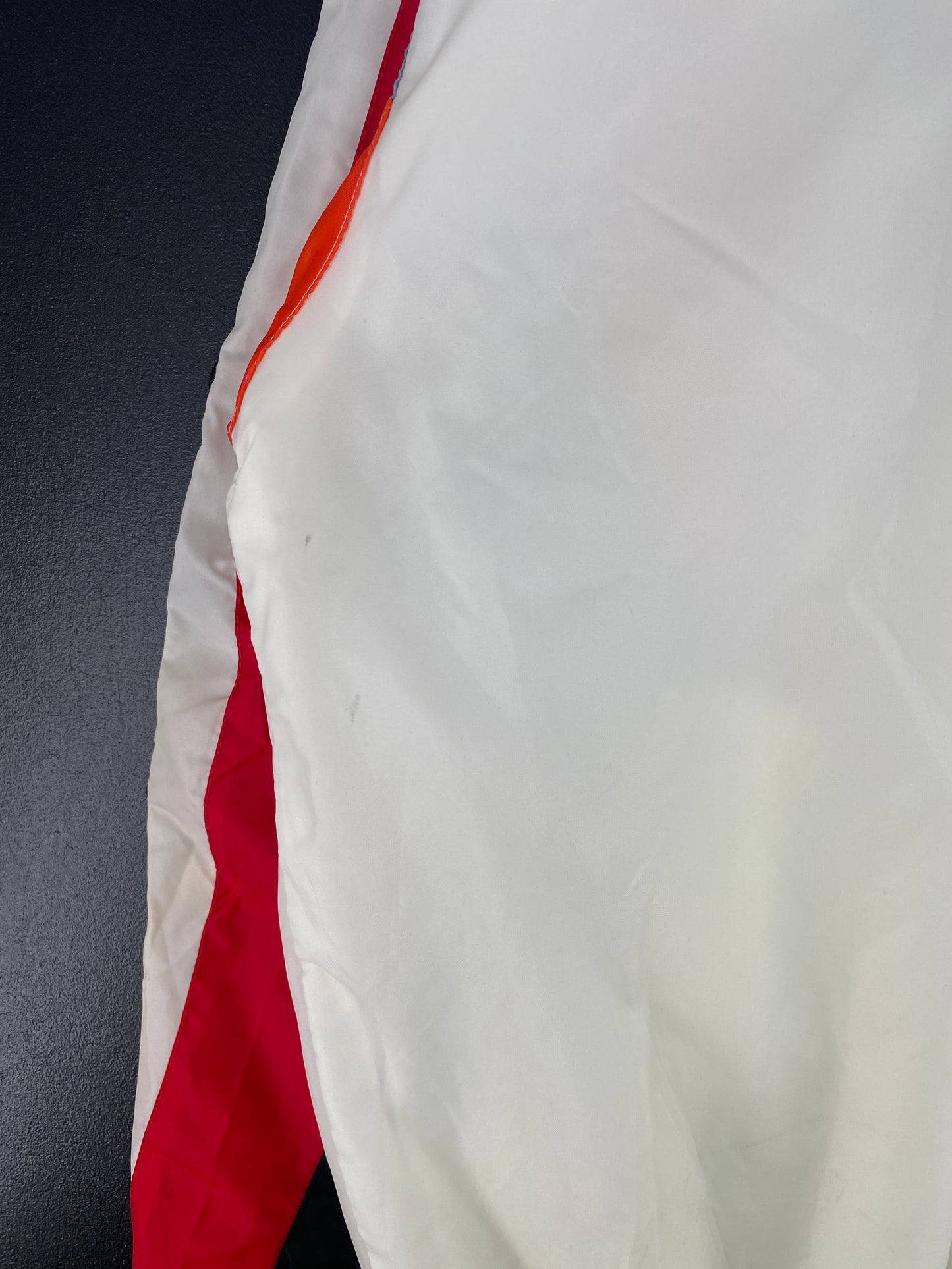 90's STARTER NEBRASKA HUSKERS Size M Vintage College Nylon Jacket / A3502