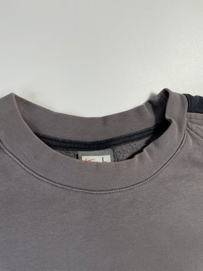 Vintage NIKE MINI SWOOSH Size L Sweat-shirt / A8483