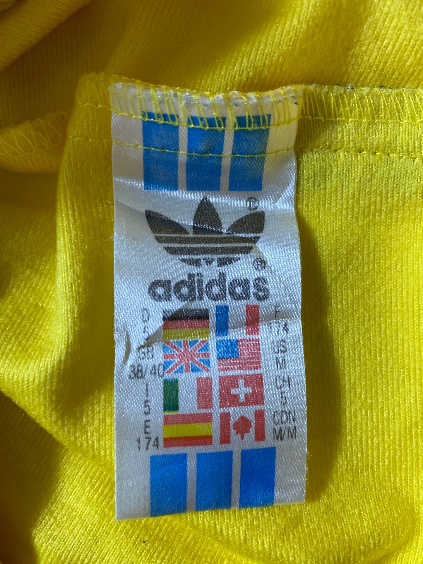 90’s ADIDAS Size M Vintage Jersey / A7739