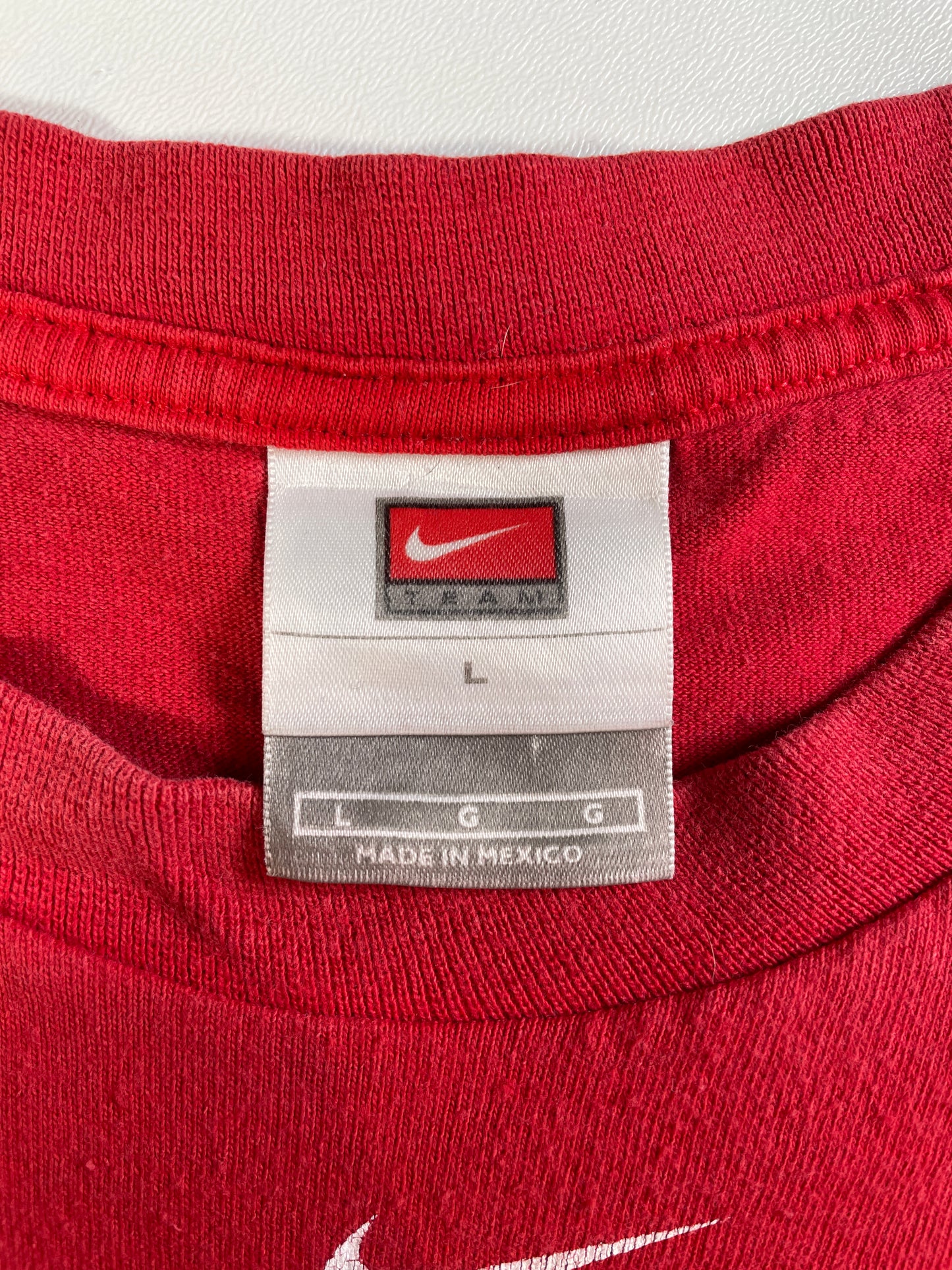 00' NIKE UTAH Size L Vintage T-Shirt / A3417