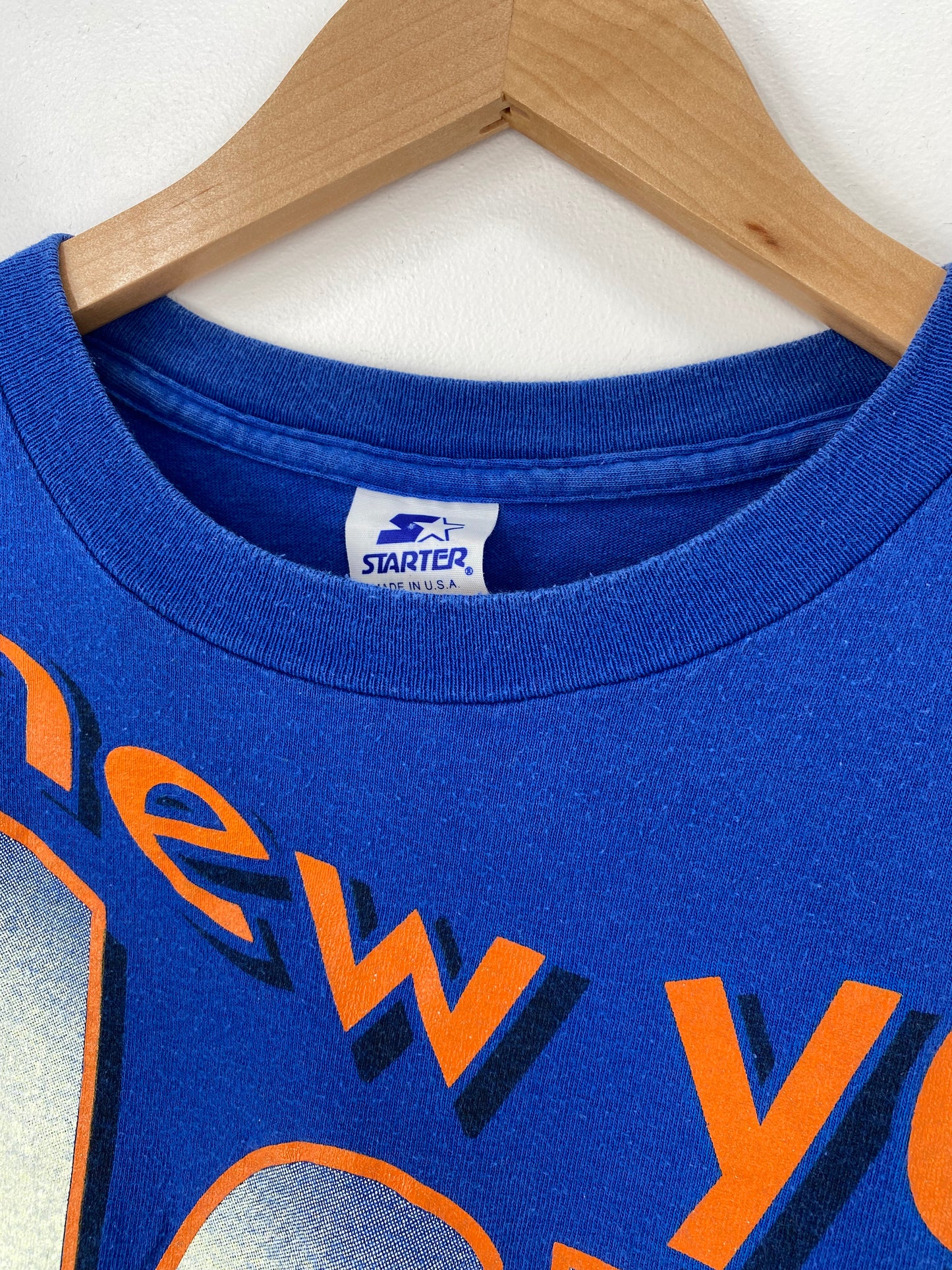 90’s STARTER x NEW YORK KNICKS Made in USA Size L Vintage NBA T-shirt / A507