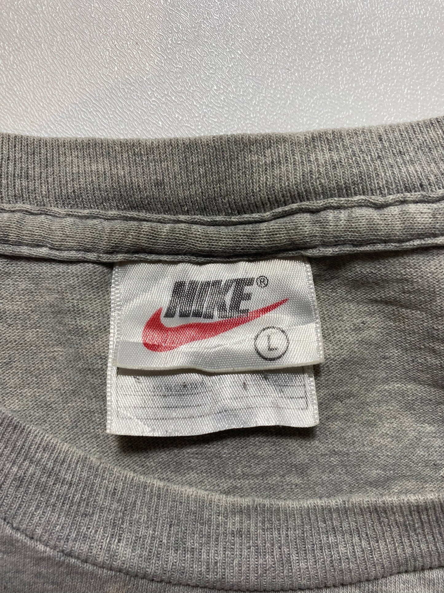 90’s NIKE Size L Vintage T-shirt / A18