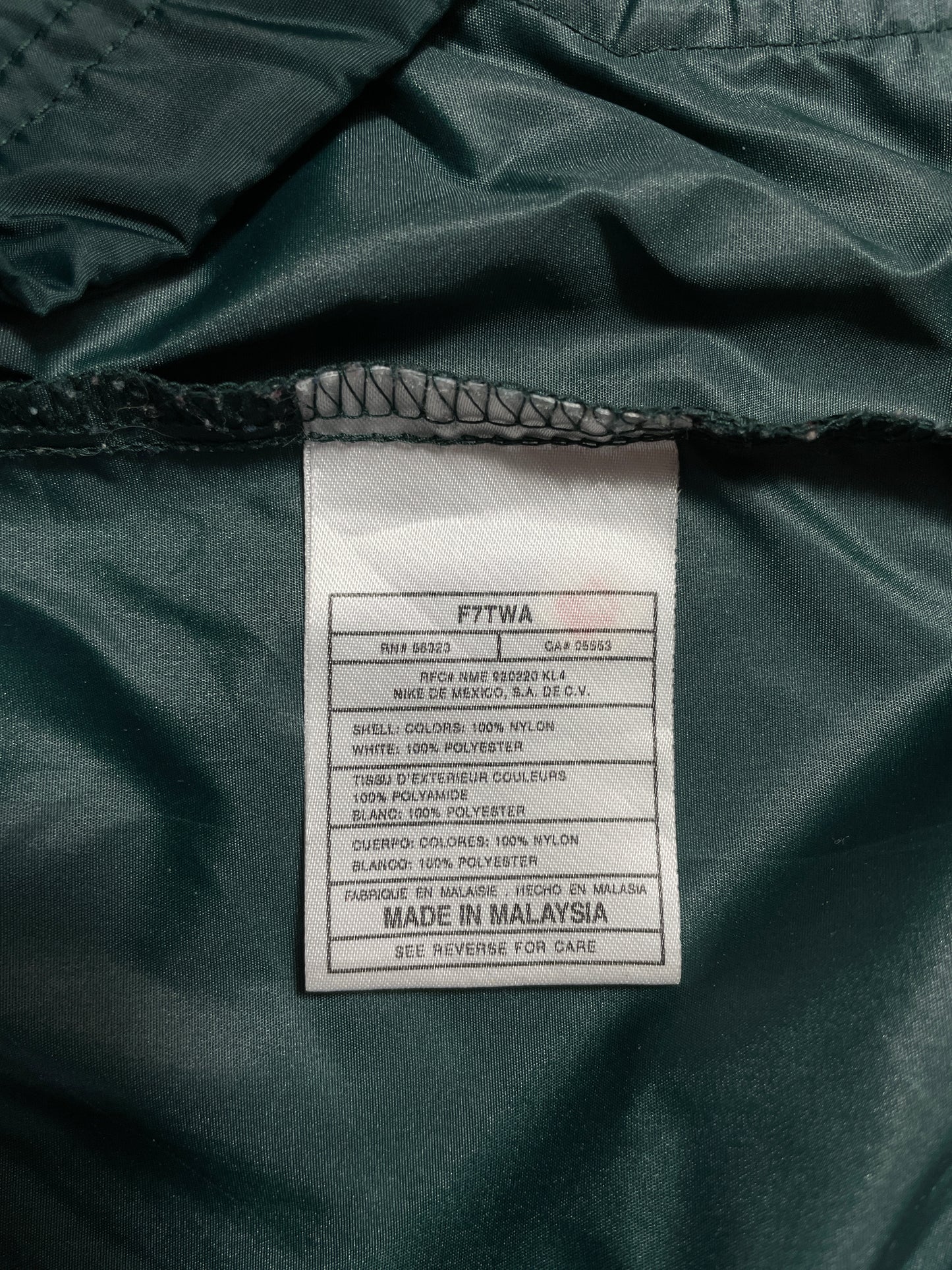 90's NIKE Size S Vintage Nylon Jacket / A8472