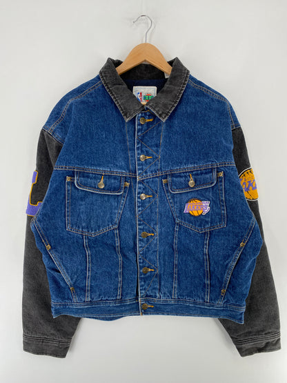 90’s LOS ANGELES LAKERS Size M NBA Denim Jacket / E5393J