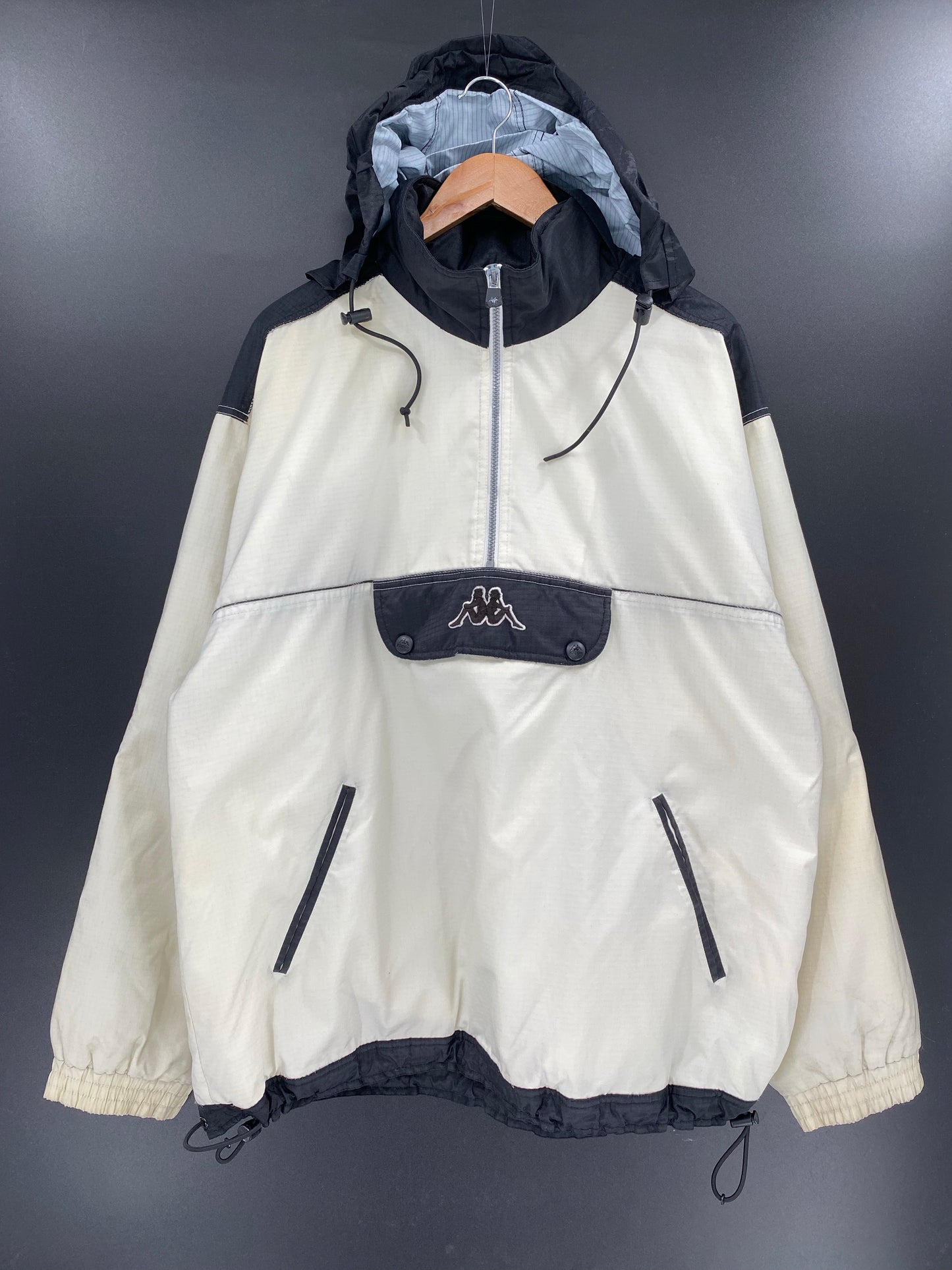 Vintage KAPPA Size XL Padded Nylon Jacket  / K4464