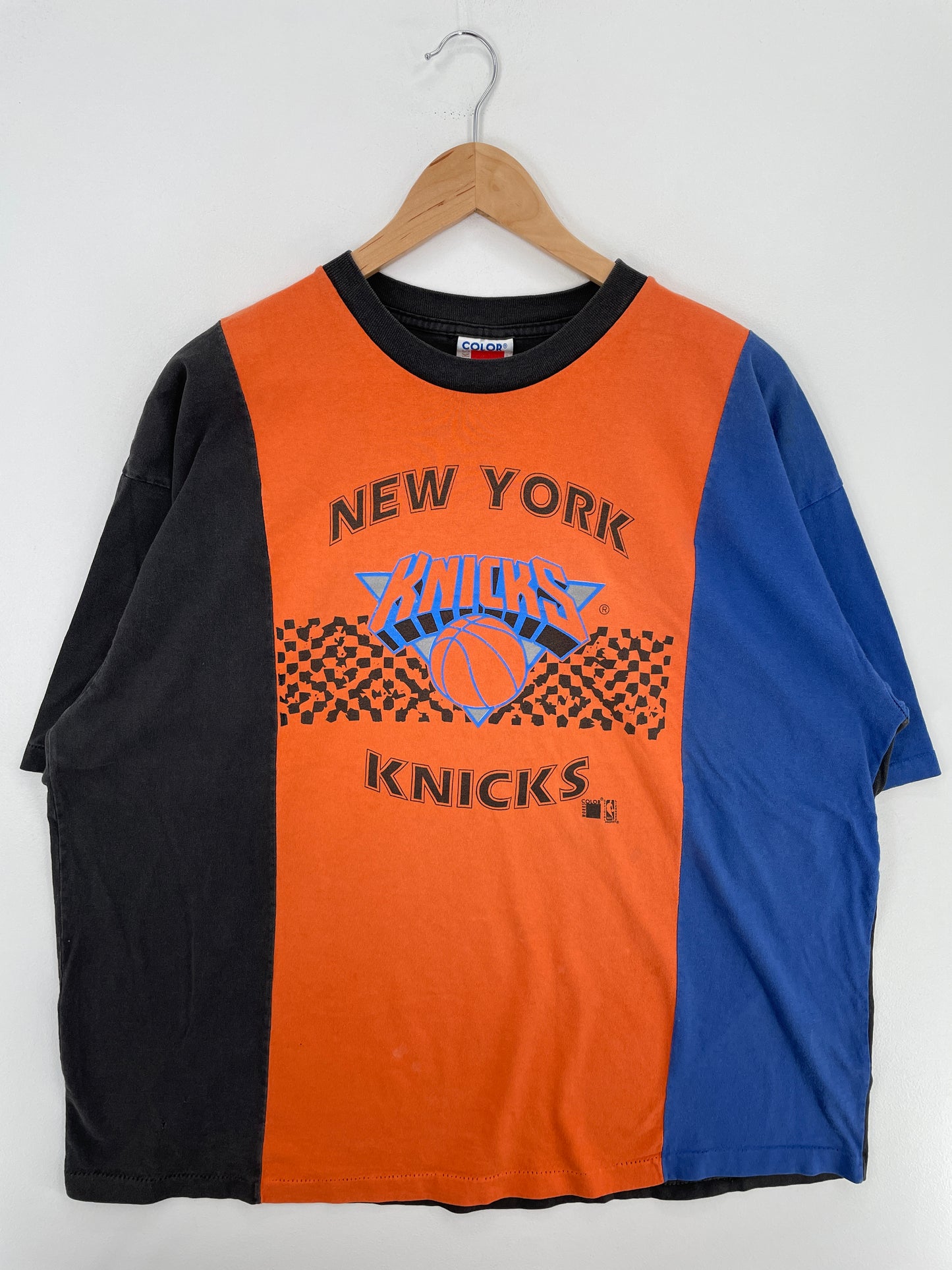 90's NEW YORK KNICKS Made in USA Size XXL Vintage NBA T-Shirt / A4489