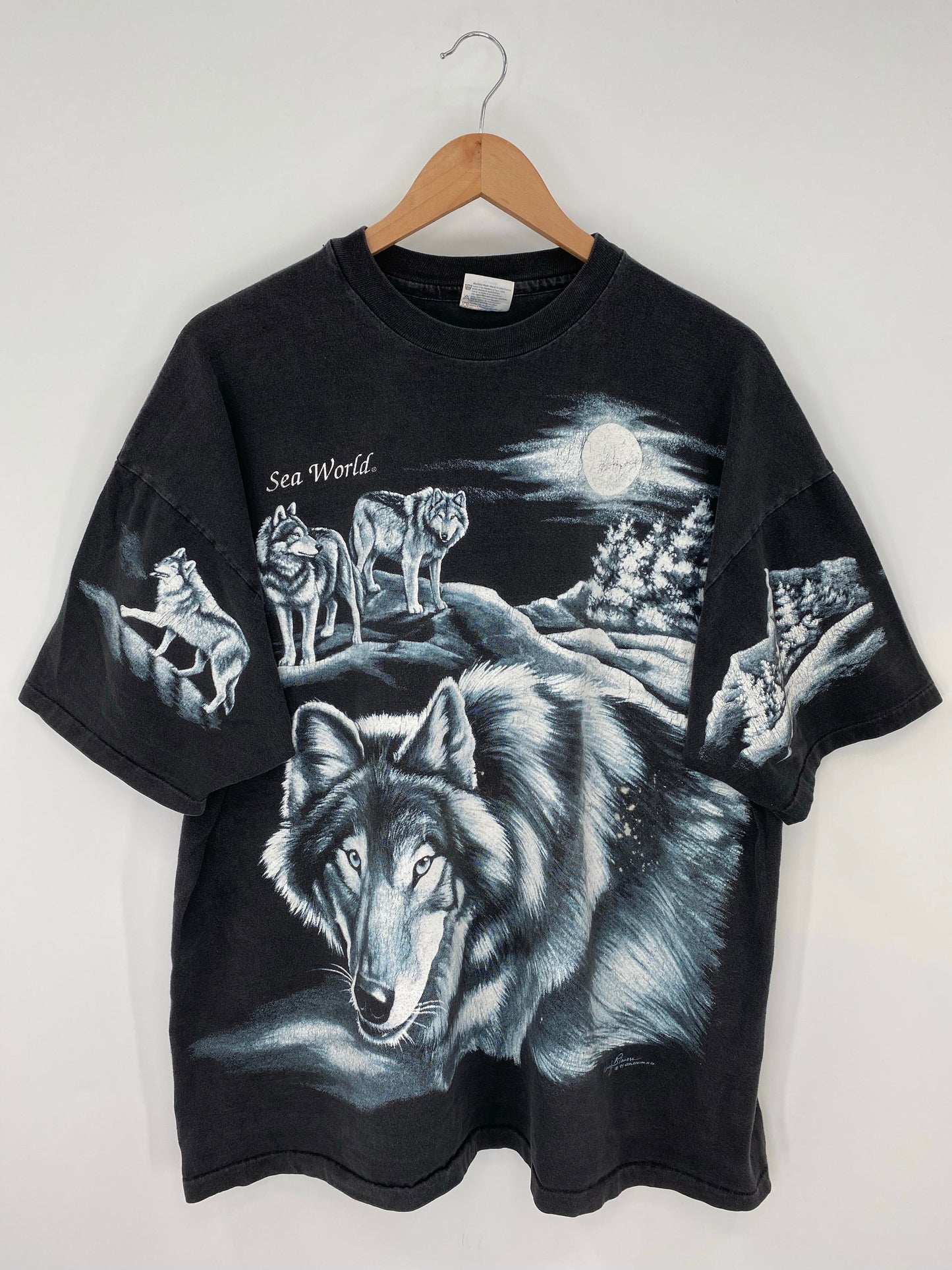 1994 WOLF NATURE All Over Print Made in USA Size XXL Vintage T-Shirt / A7793
