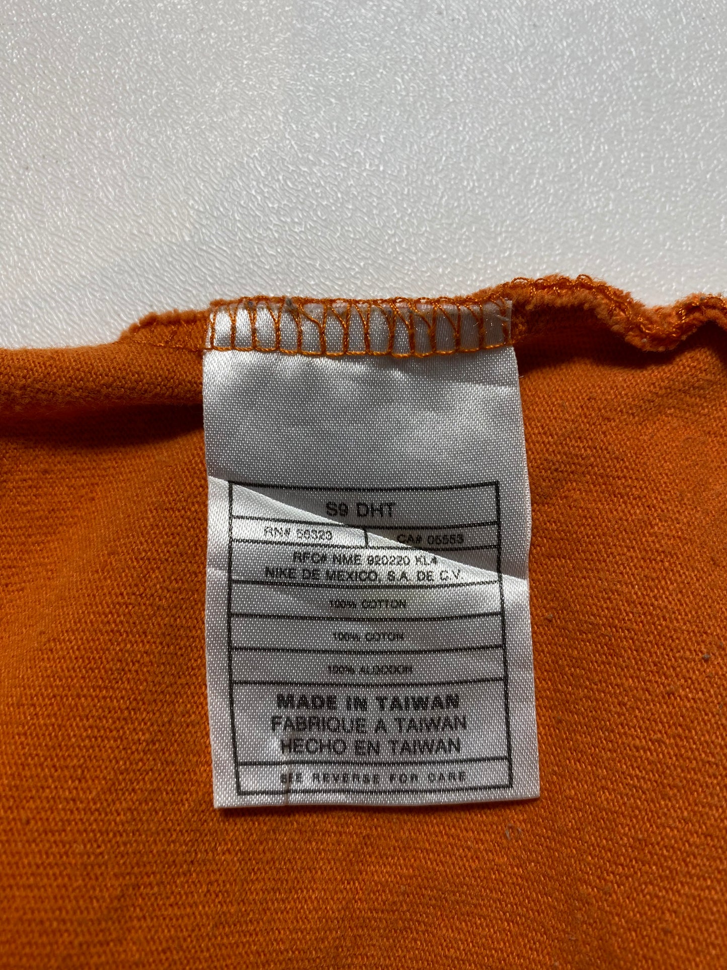 90’s NIKE Canter Swoosh Size XXL T-shirt / K9854