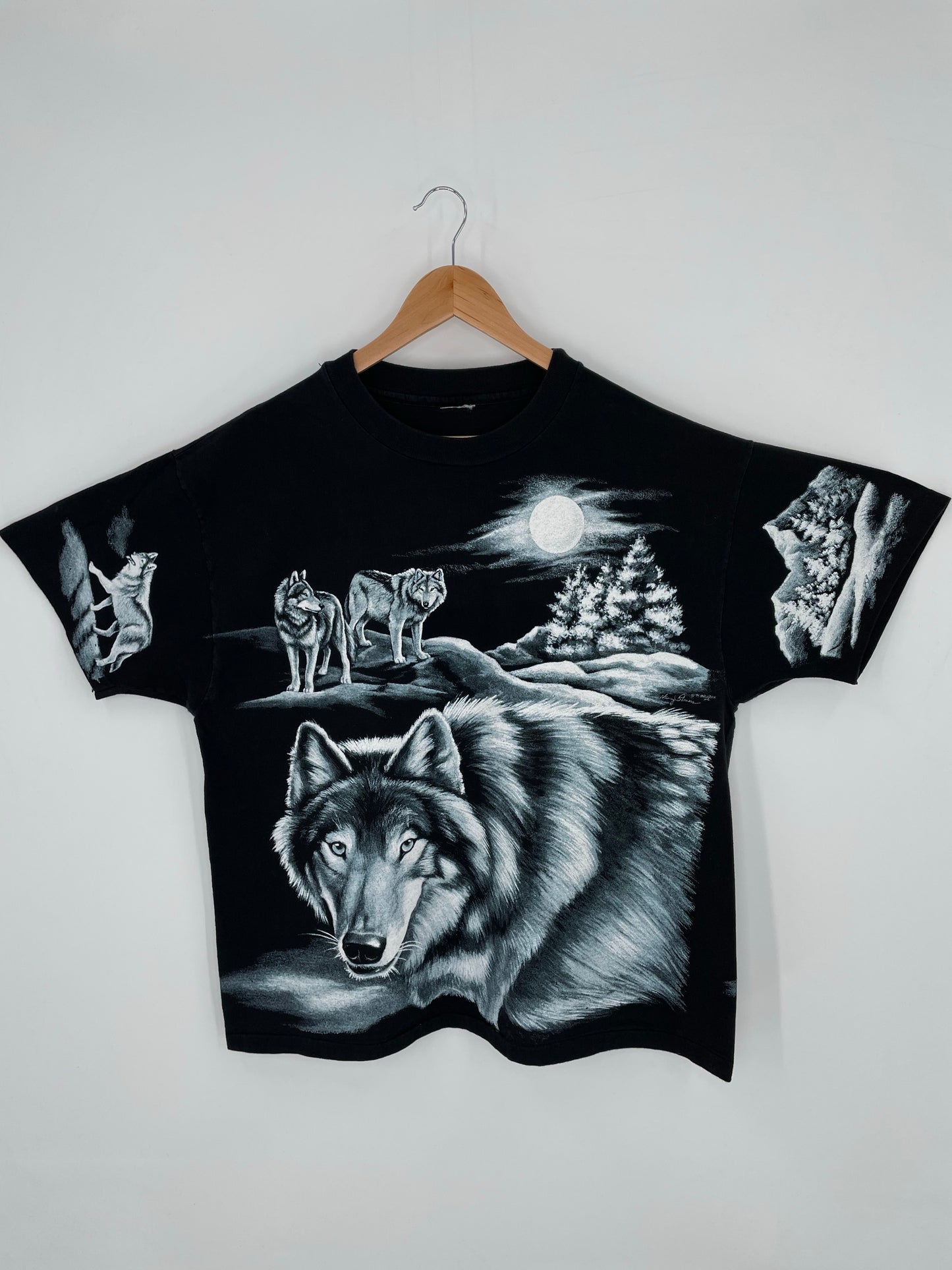 1994 WOLF NATURE All Over Print Size No Tag(Approx. XL) Vintage T-Shirt / K9649