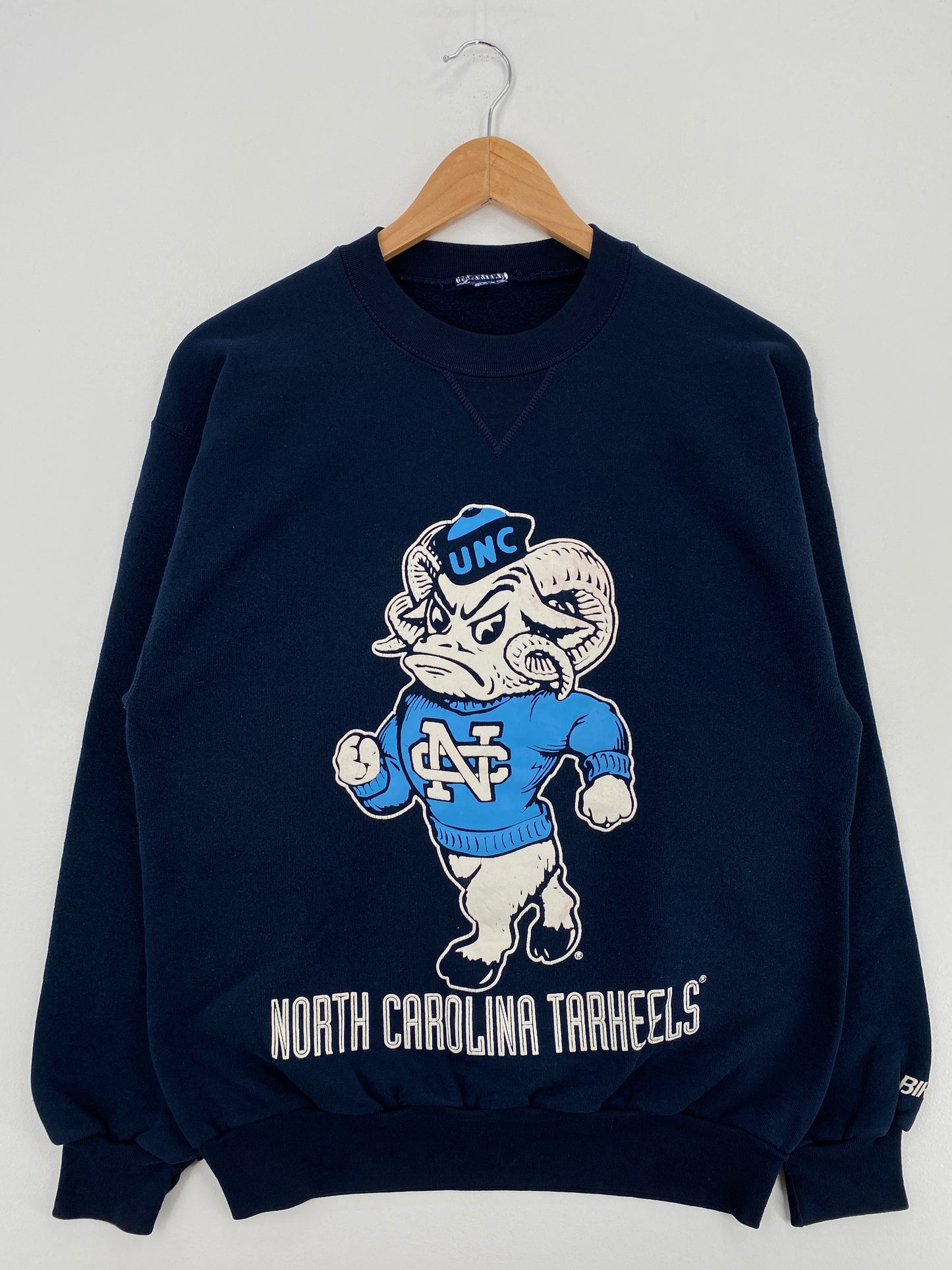 90’s NORTH CAROLINA TAR HEELS Size No Tag(Approx.L) College Sweat-Shirt / A5789