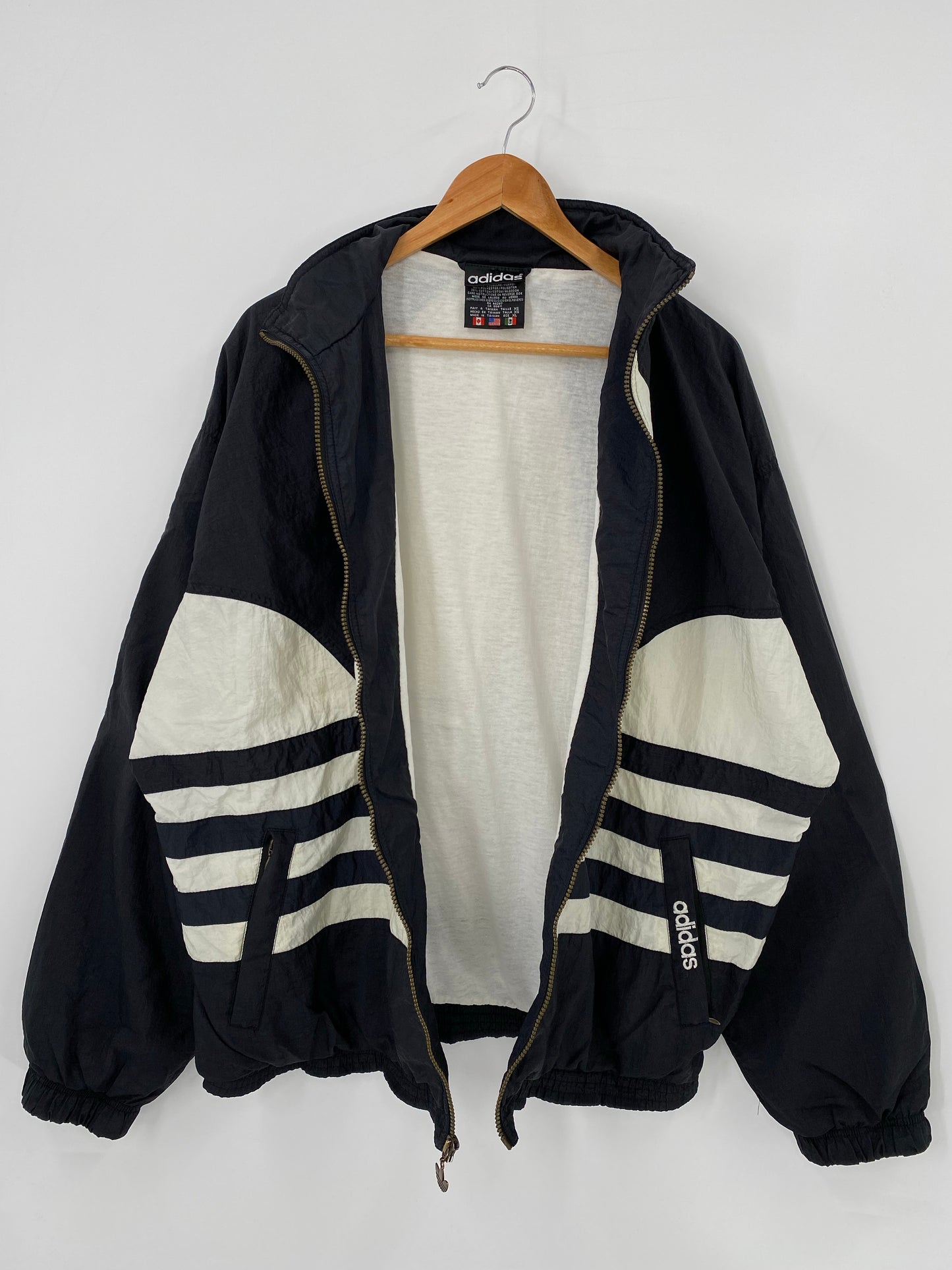 90's ADIDAS Size XL Vintage Nylon Jacket  / K4462