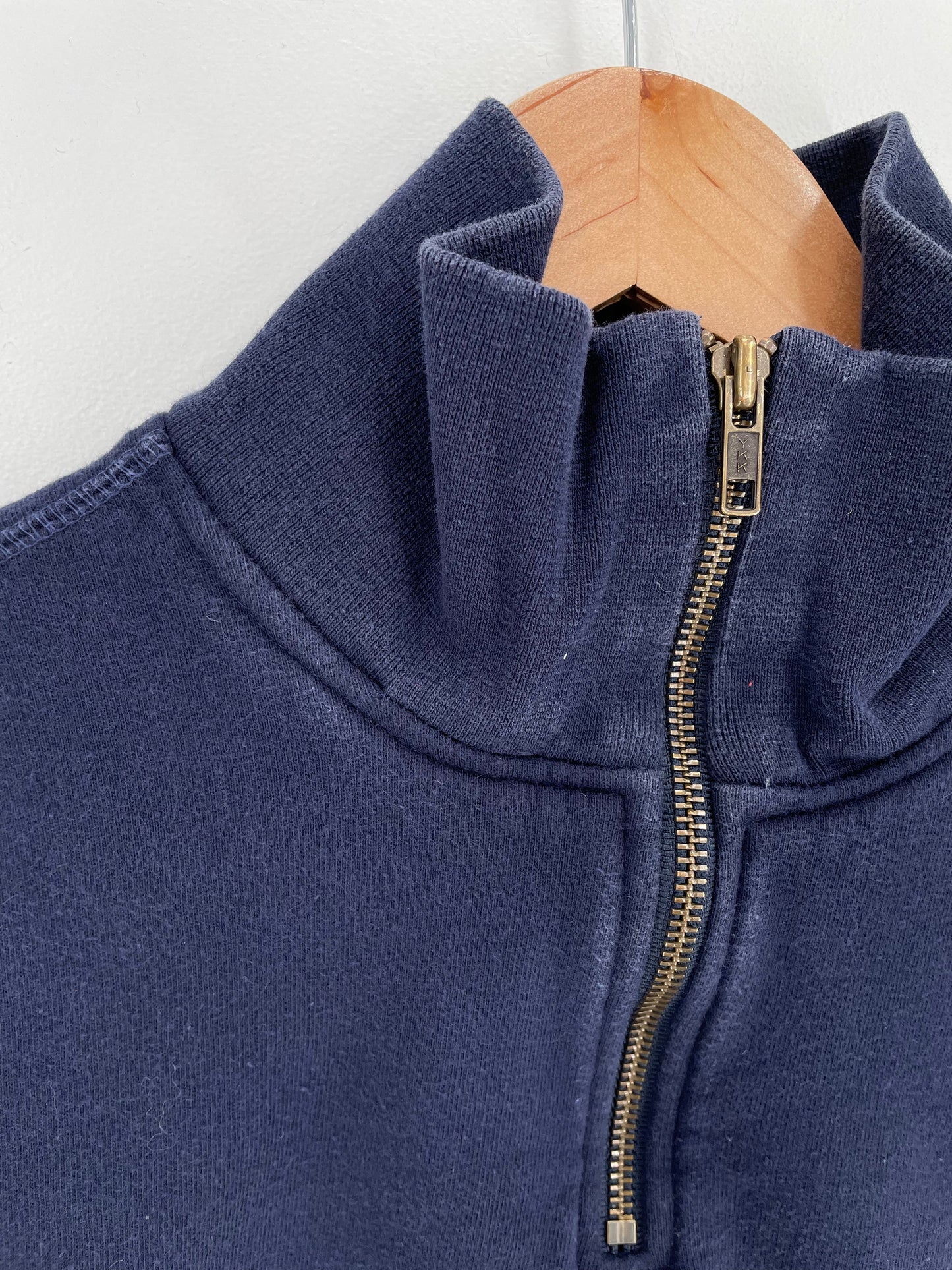 90's DISNEY MICKEY Made in USA Size L Vintage Half Zip-up Sweat-Shirt / E6432S