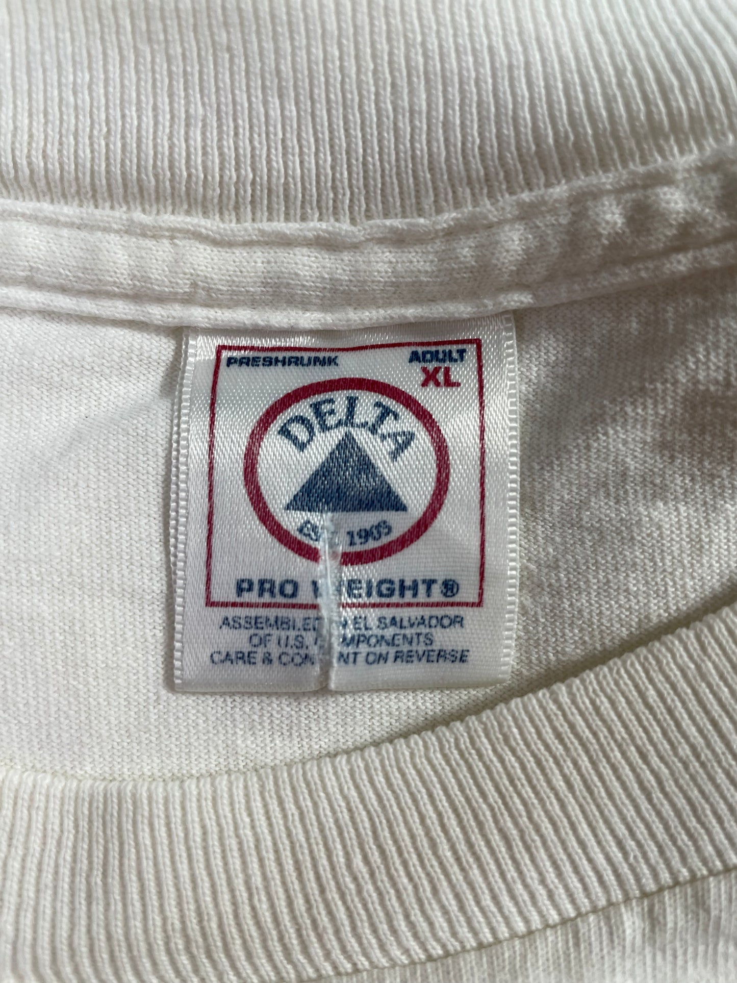 1999 MARLBORO CALIFORNIA SPEEDWAY Size XL Vintage Racing T-shirt / A648