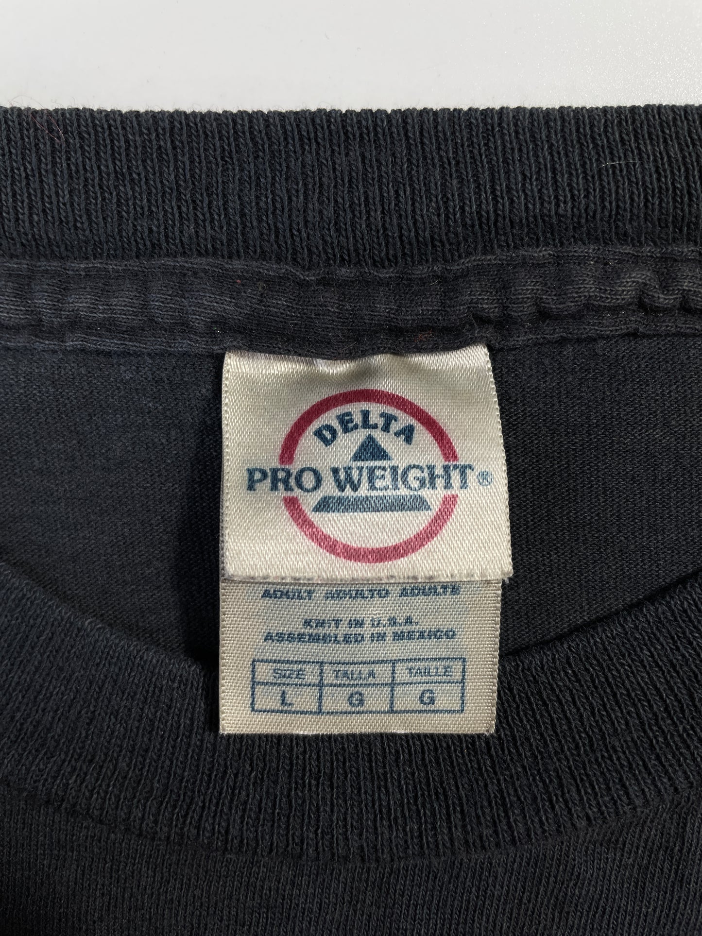 2001 LIQUID BLUE Size L Vintage T-Shirt / E86