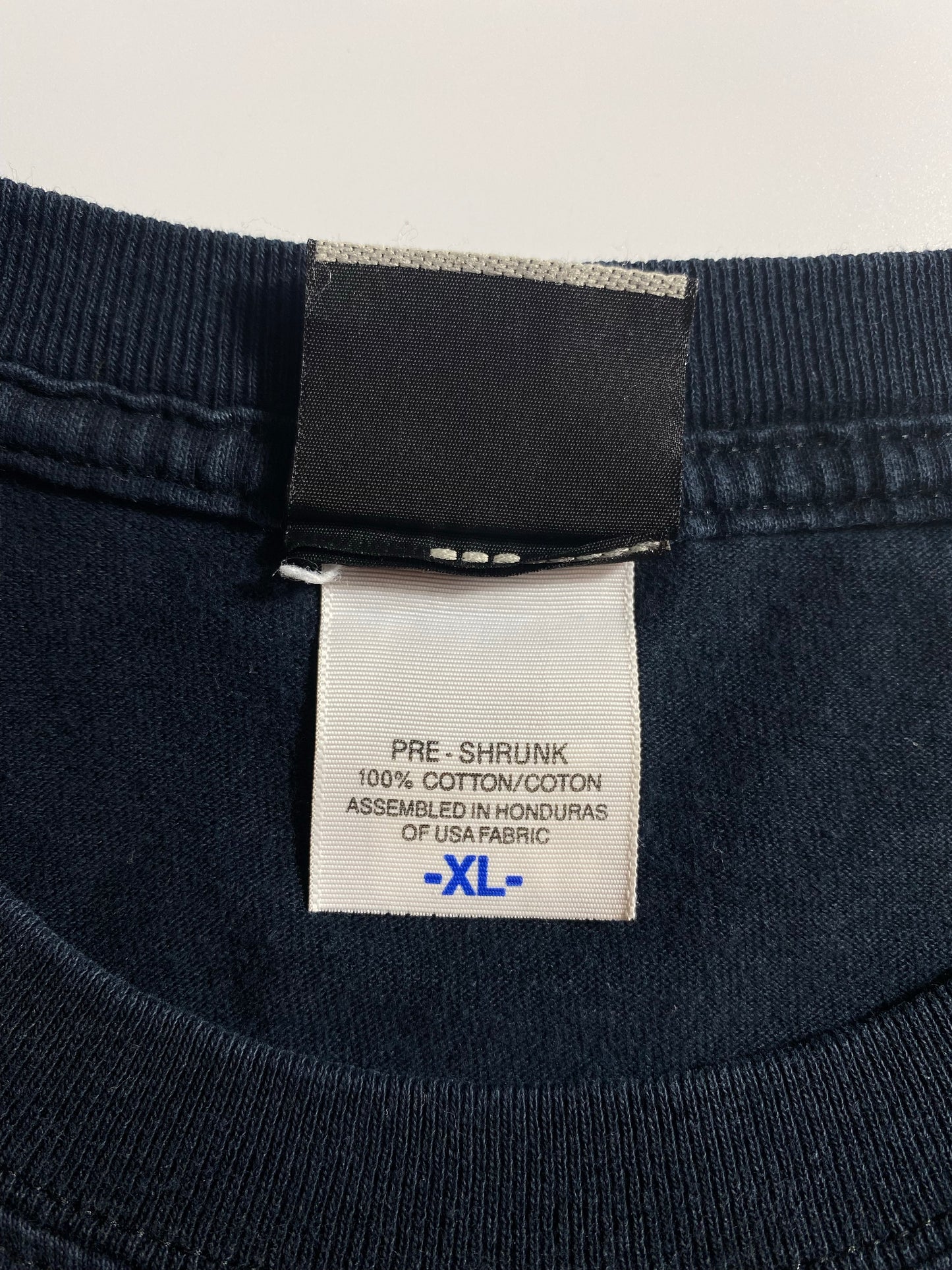 Vintage NEW YORK BUFFALO SABRES x Liquid Blue Size XL Vintage NHL T-shirt / K4920