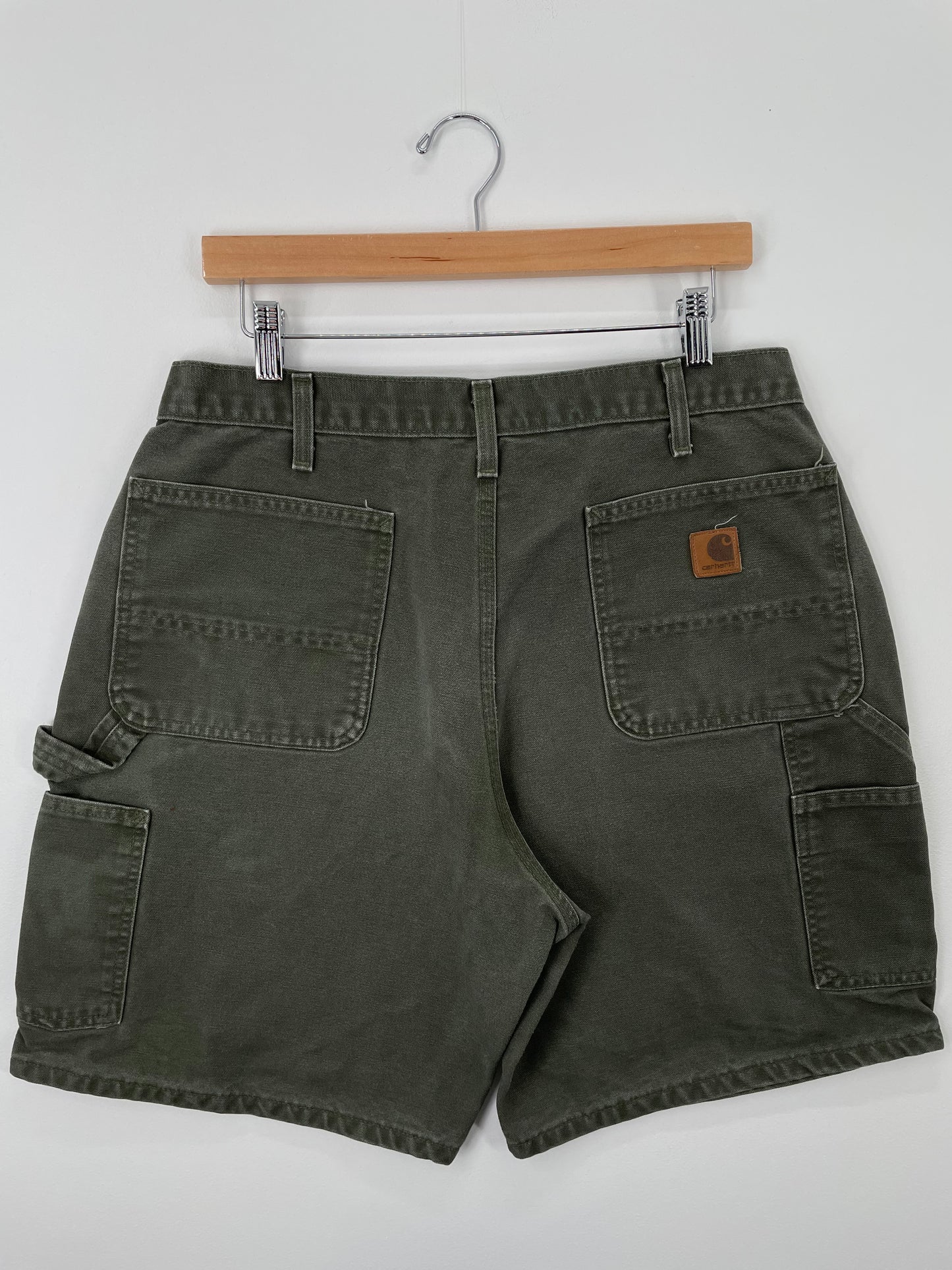 Vintage CARHARTT Size W34xL8 Duck Shorts / A1494