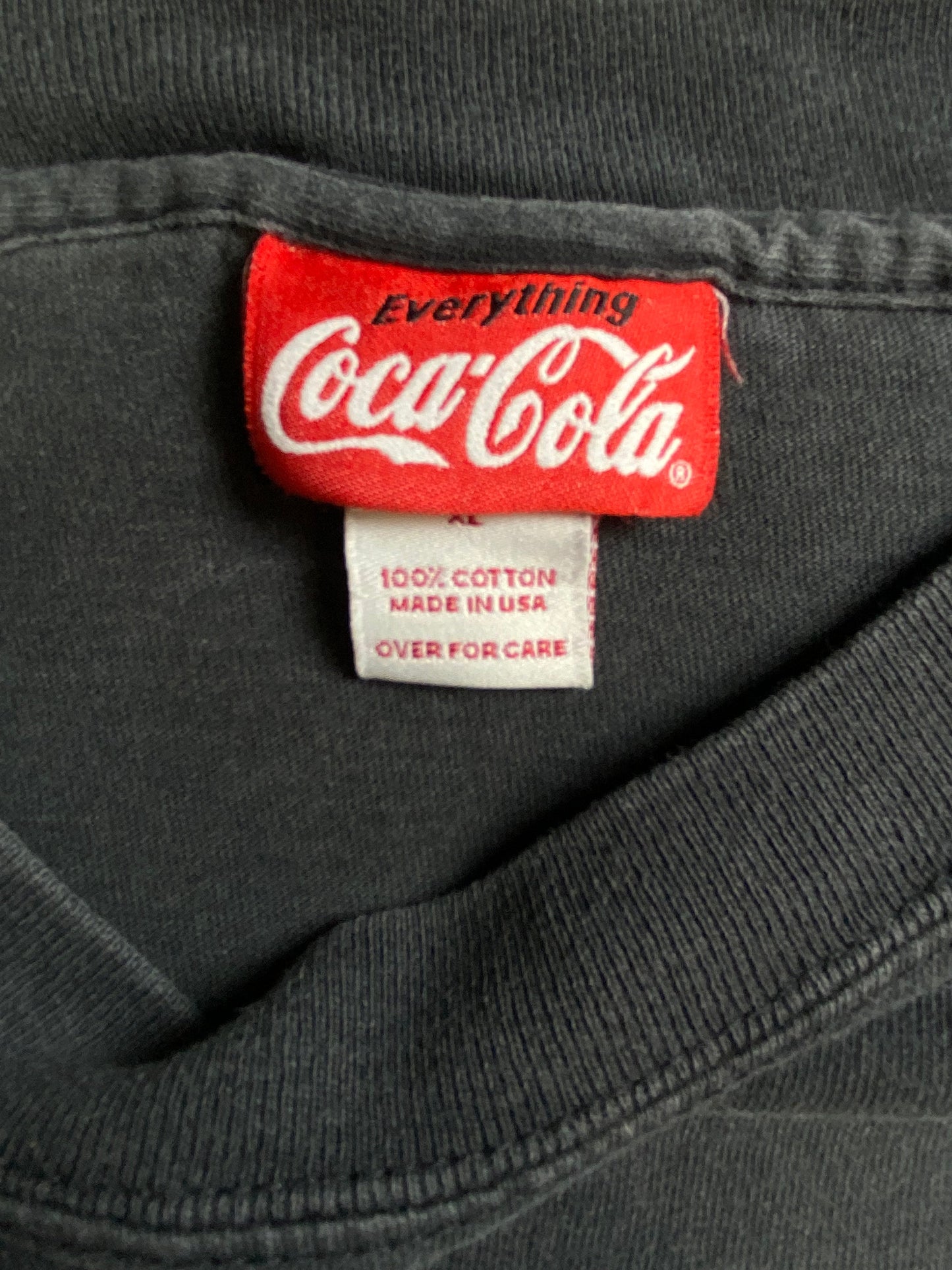 1997 COCA COLA ATLANTA Made in USA Size XL Vintage T-Shirt / E2907T