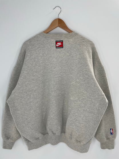 90's NIKE CHICAGO BULLS Size XL Vintage NBA Sweat shirt / K7001