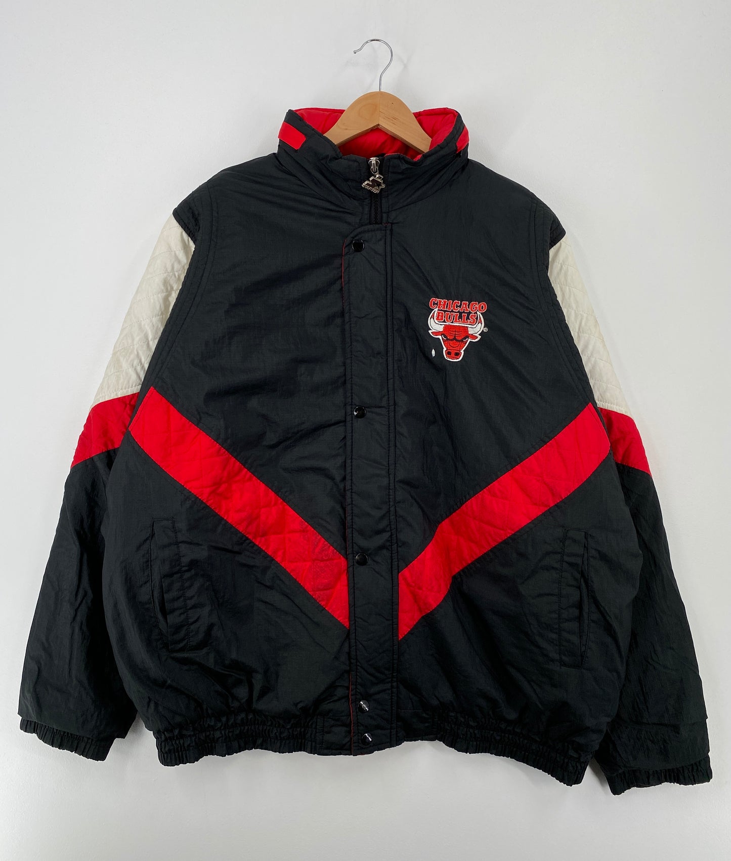 90's STARTER x CHICAGO BULLS Size XL Vintage NBA Nylon Jacket / A8762