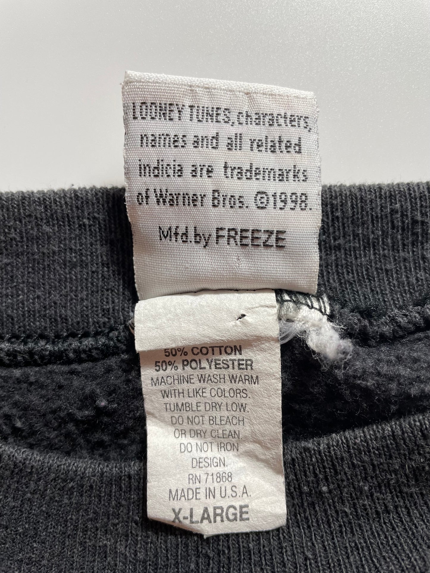 1998 LOONEY TUNES TAZ Made in USA Size XL Vintage Sweat-shirt / K5897
