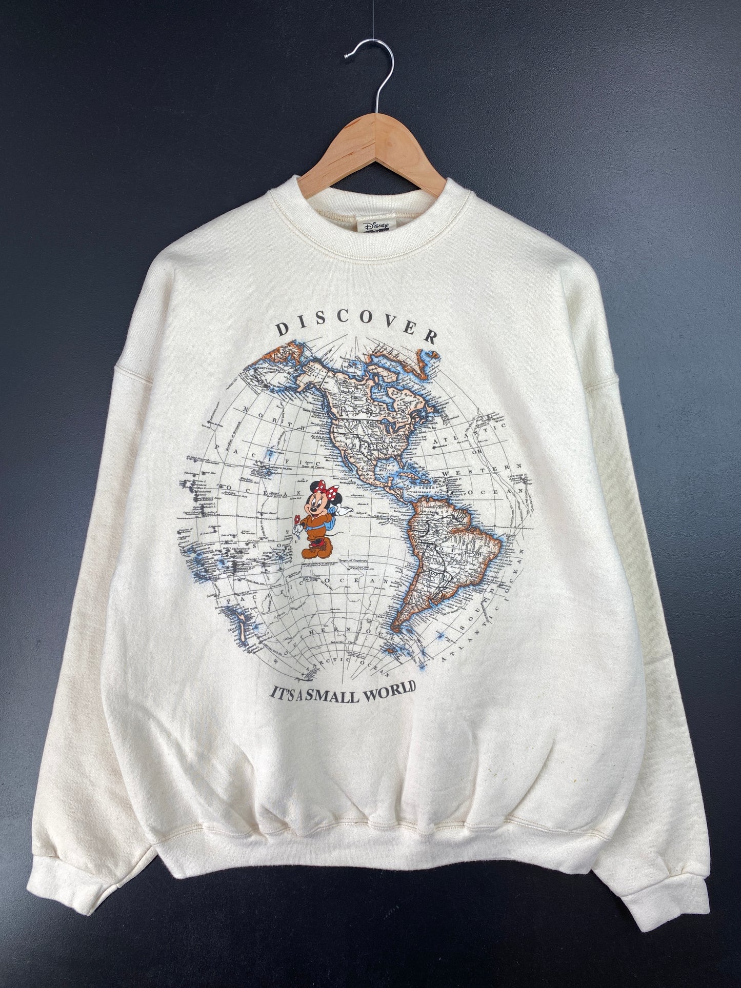 90's DISNEY IT'S A SMALL WORLD Made in USA Size XL Vintage Sweat-shirt / A9596