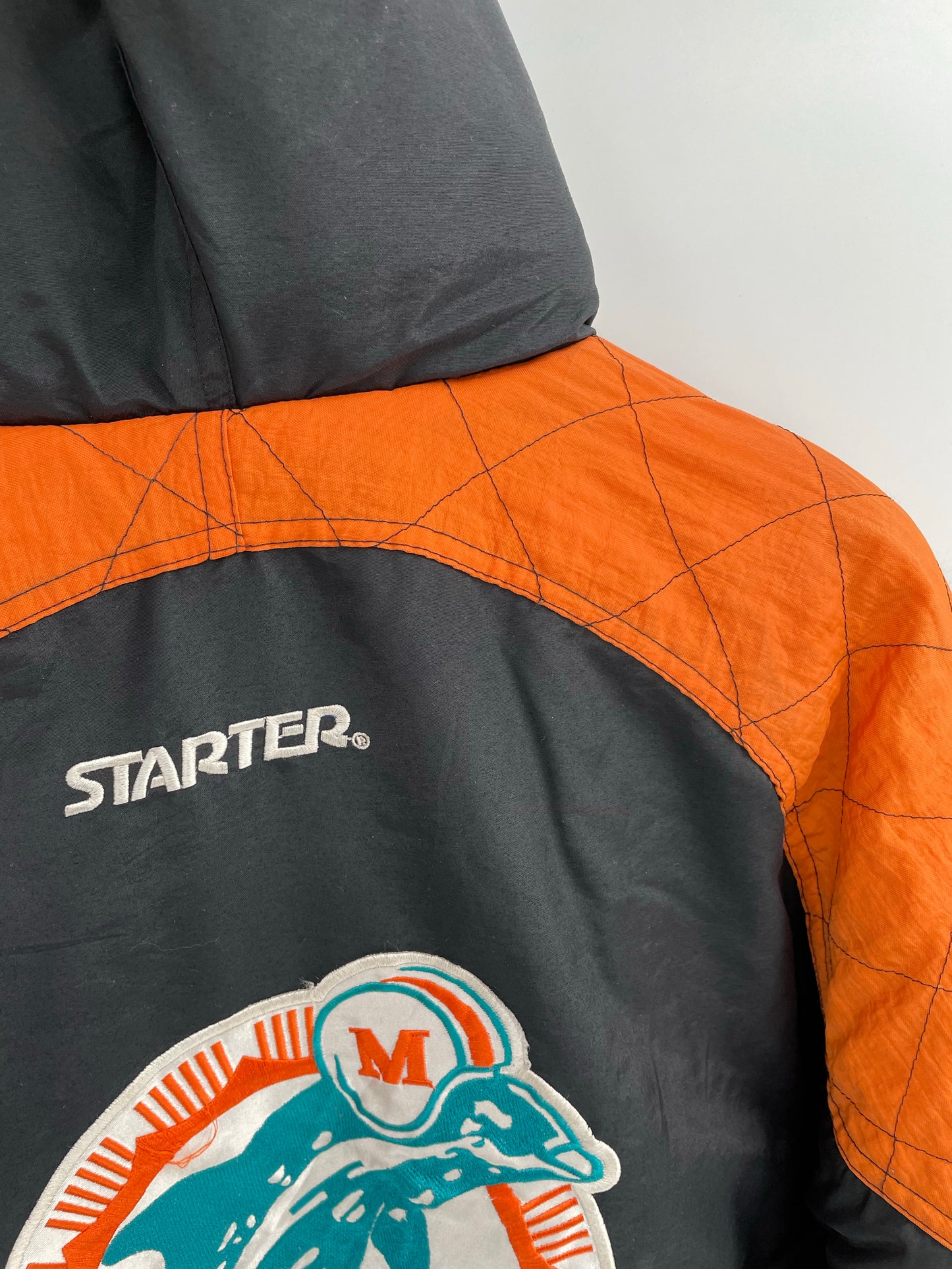 90's STARTER x MIAMI DOLPHINS Size L Vintage NFL Padded Nylon Jacket / K6271