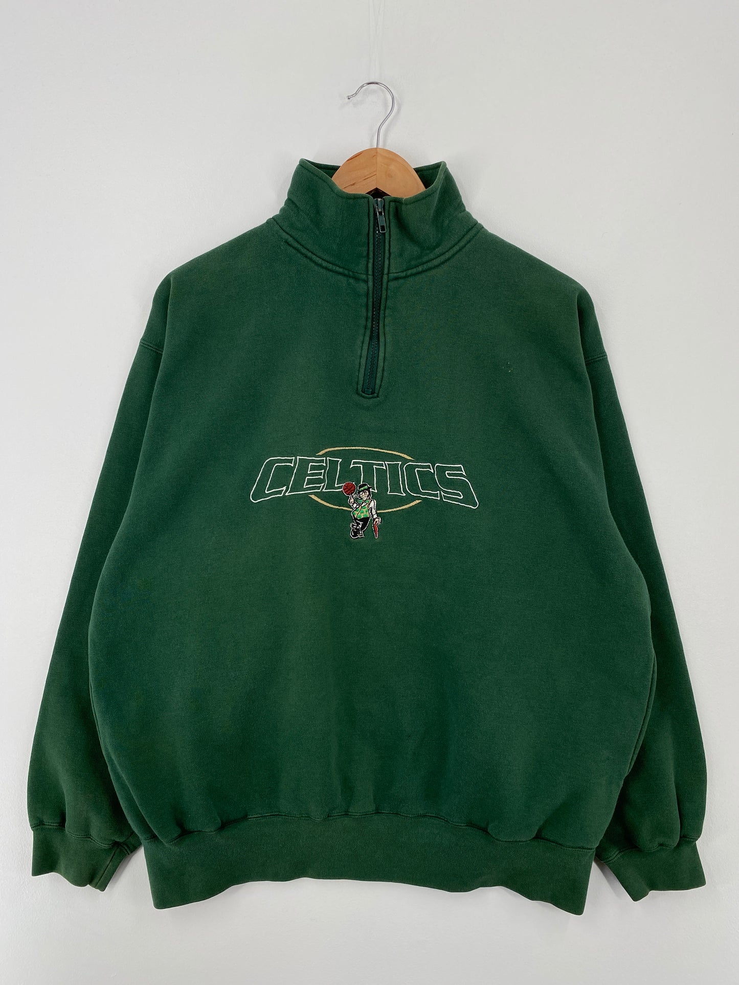 90's BOSTON CELTICS Size L Vintage NBA Half Zip Sweat-Shirt / A8742