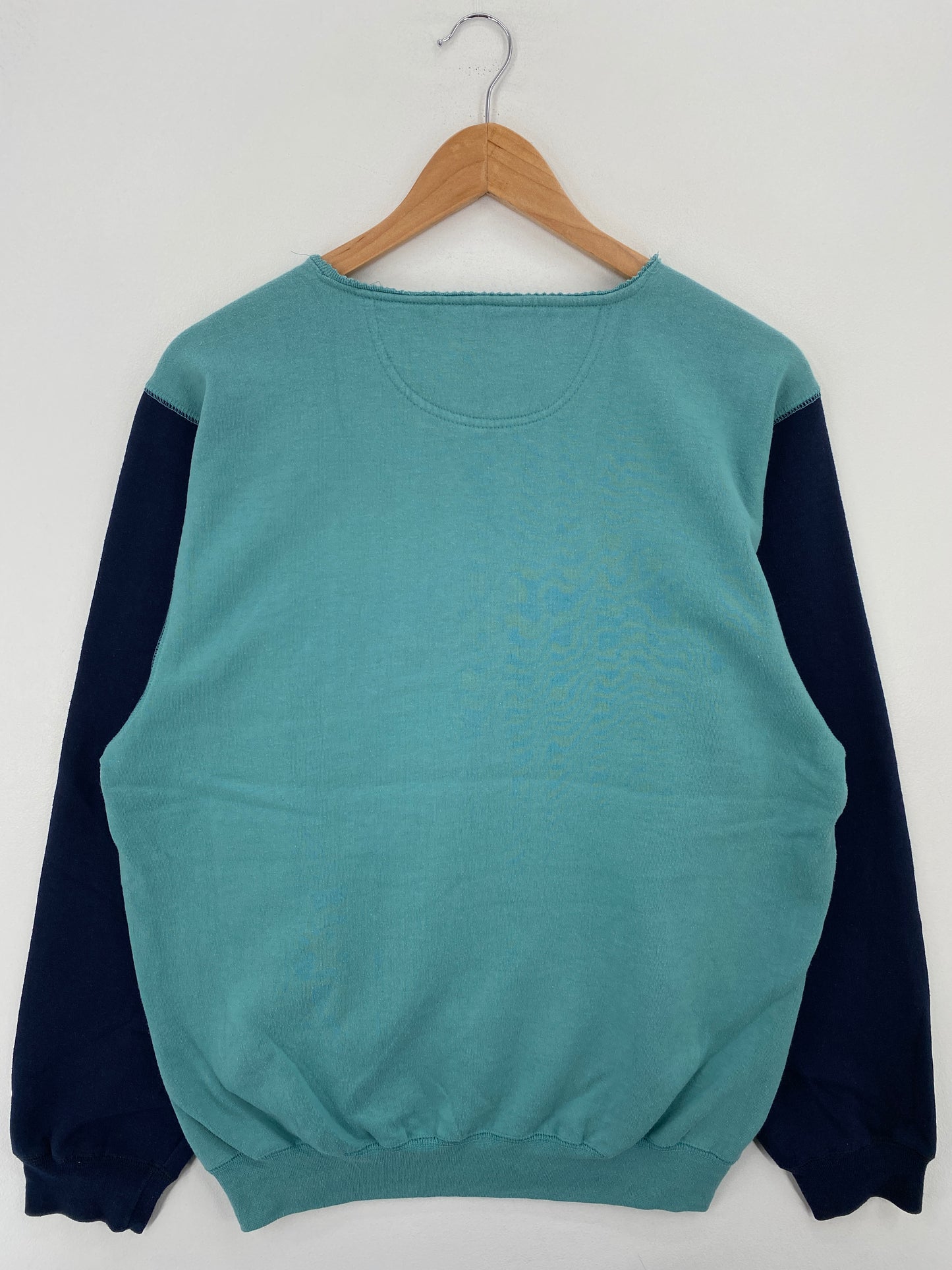 Vintage WINNIE THE POOH Size Approx.L Vintage Sweat-shirt / A7933
