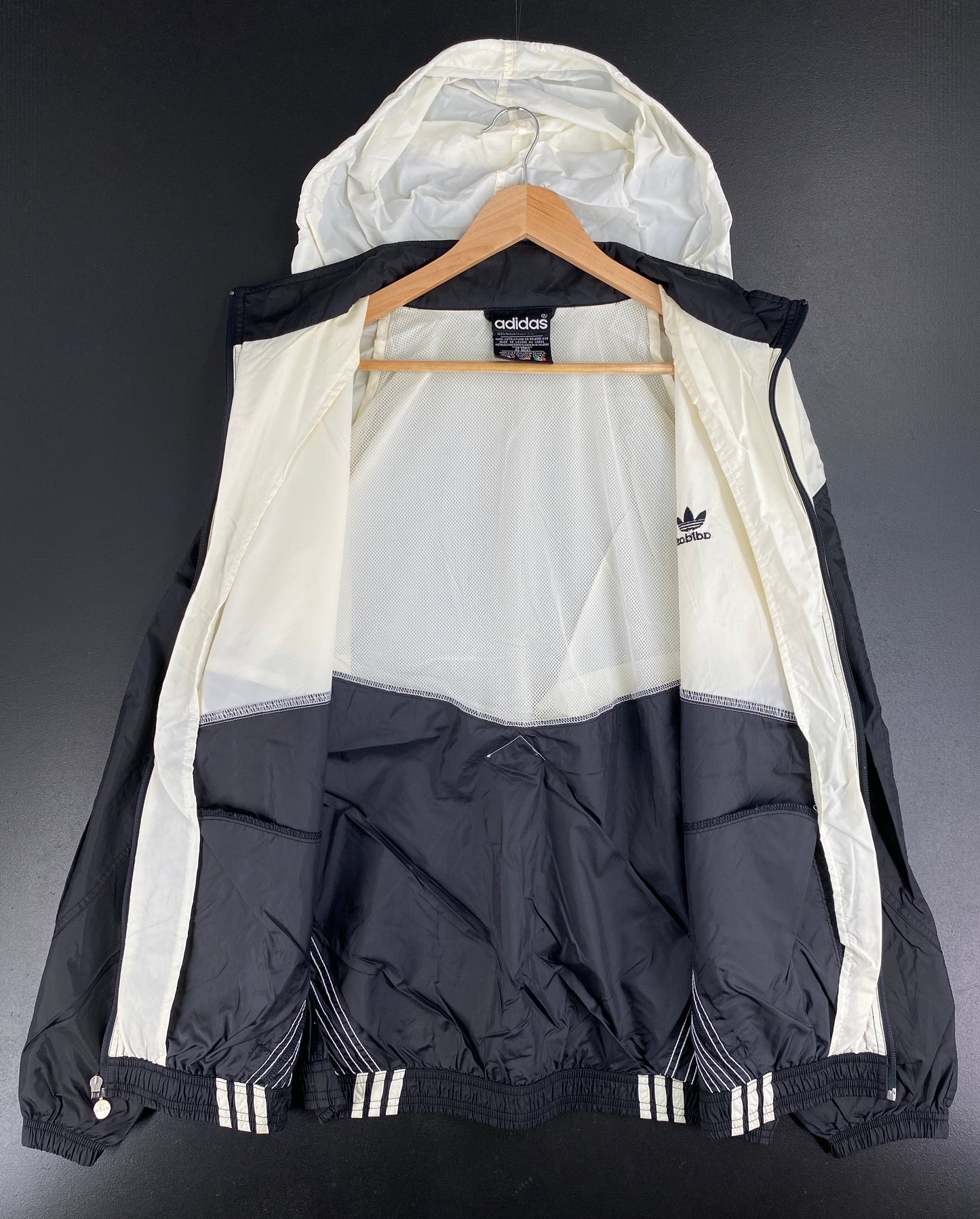 90’s ADIDAS Size L Vintage Nylon Jacket / E3175N