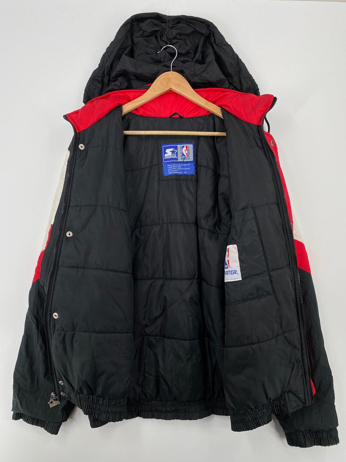 90's STARTER x CHICAGO BULLS Size XL Vintage NBA Nylon Jacket / A8762