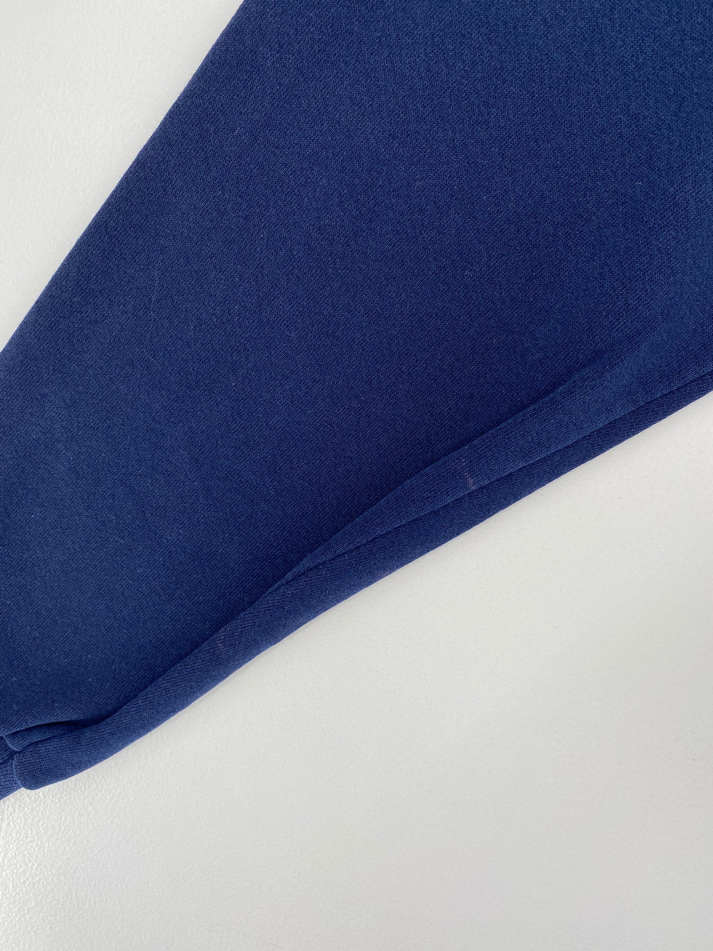 90's DISNEY MICKEY Made in USA Size S / M Vintage Hoodie Sweat-shirt / A3132