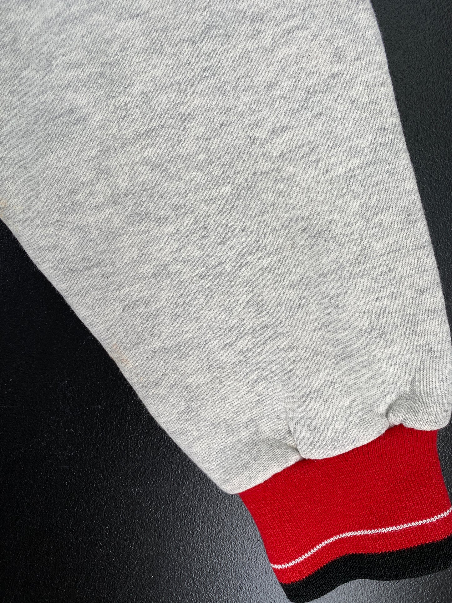 90's WISCONSIN Made in USA Size M Vintage College Sweat-shirt / A4910