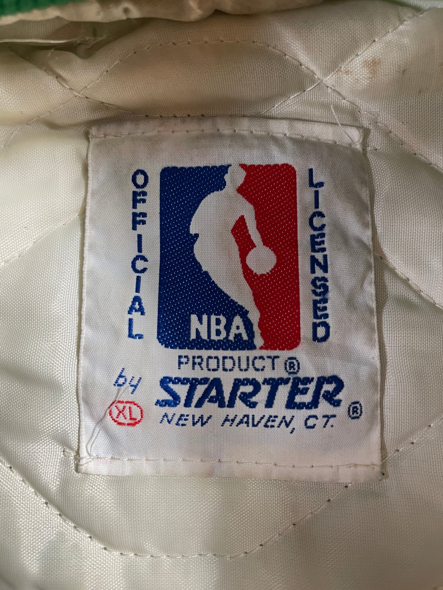 90's STARTER x BOSTON CELTICS Made in USA Size XL Vintage NBA Nylon Padded Jacket / E865