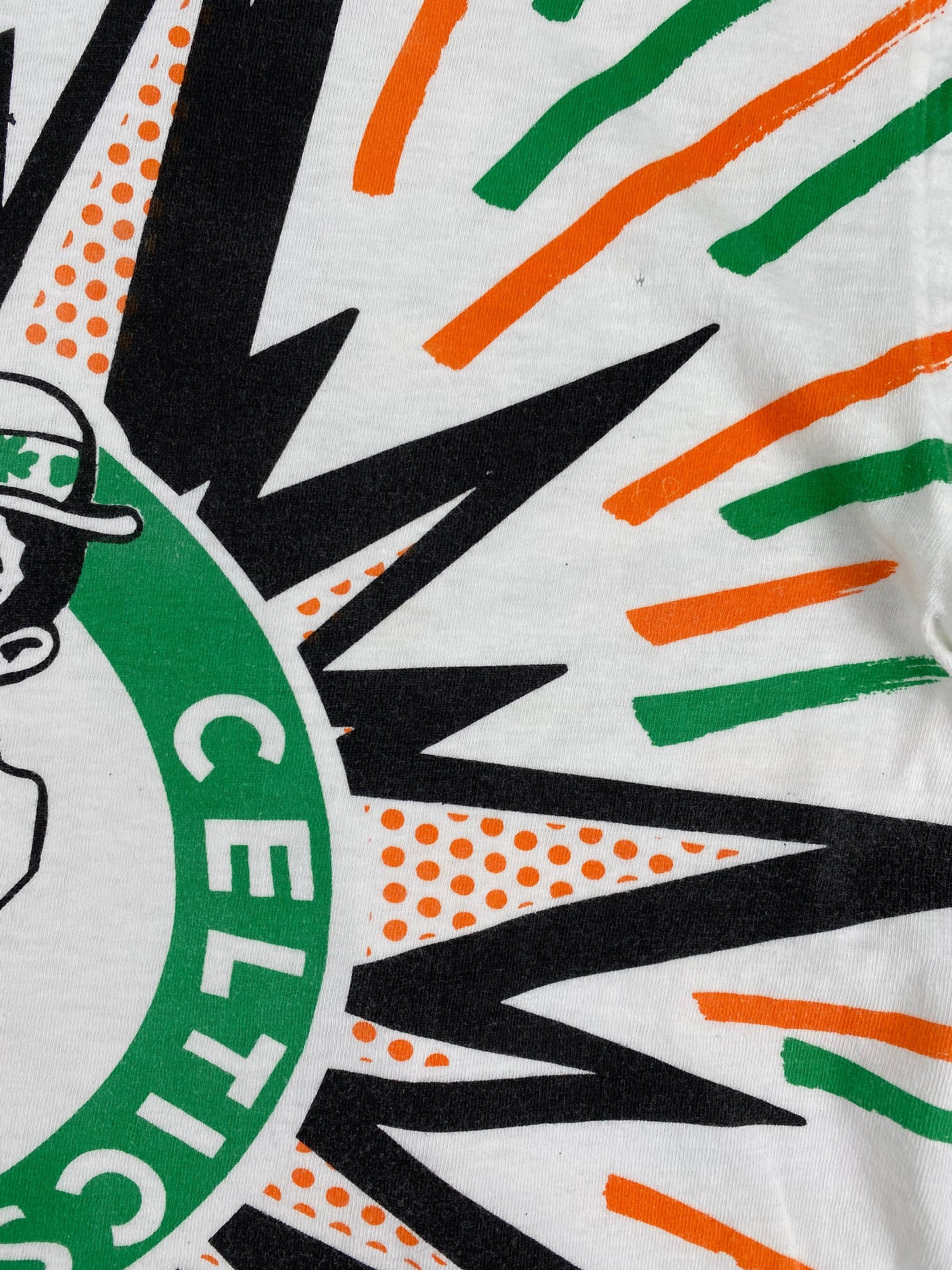 90's BOSTON CELTICS Size XL Vintage NBA T-Shirt / E3052T