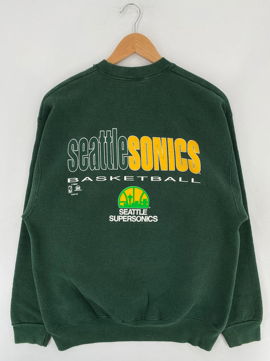 90’s SALEM x SEATTLE SONICS Print on back Made in USA Size L Vintage NBA Sweat-Shirt / E6206S