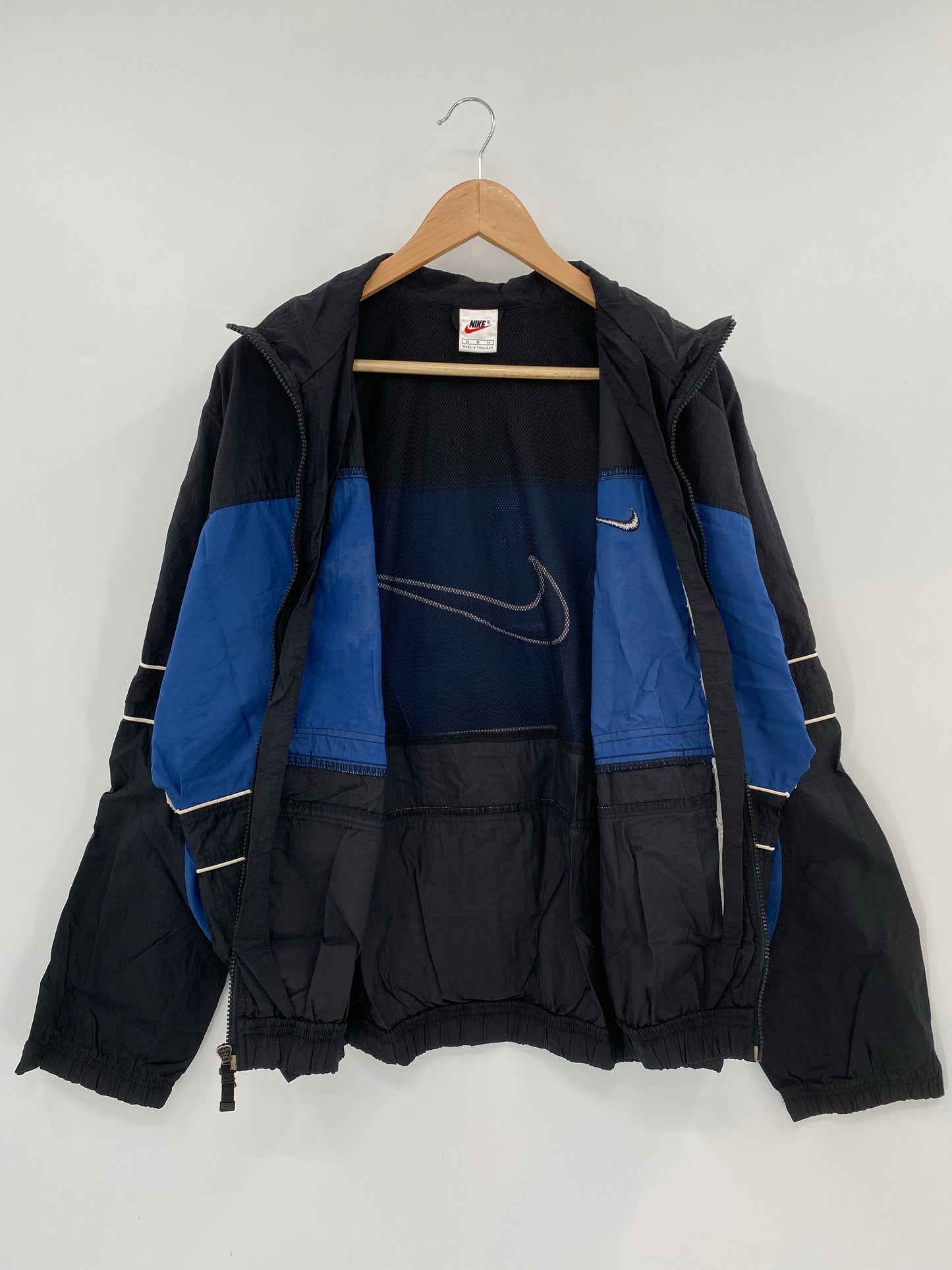 90's NIKE Size M Vintage Zip-up Nylon Jacket/ K6763