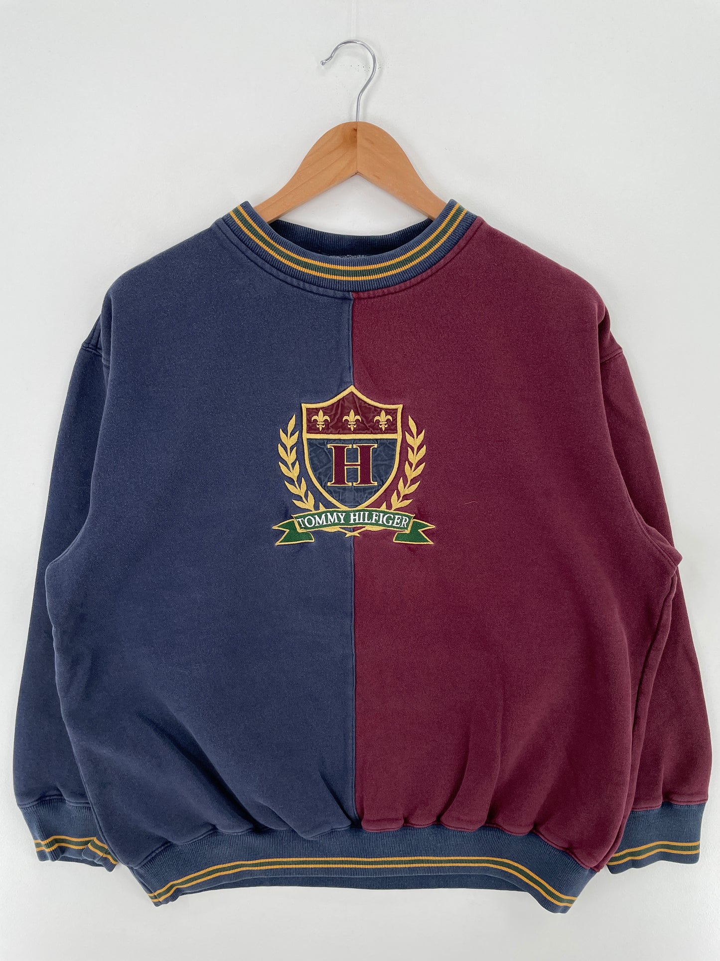 90's TOMMEY HILFIGER Size S Vintage Sweat-shirt / A3616